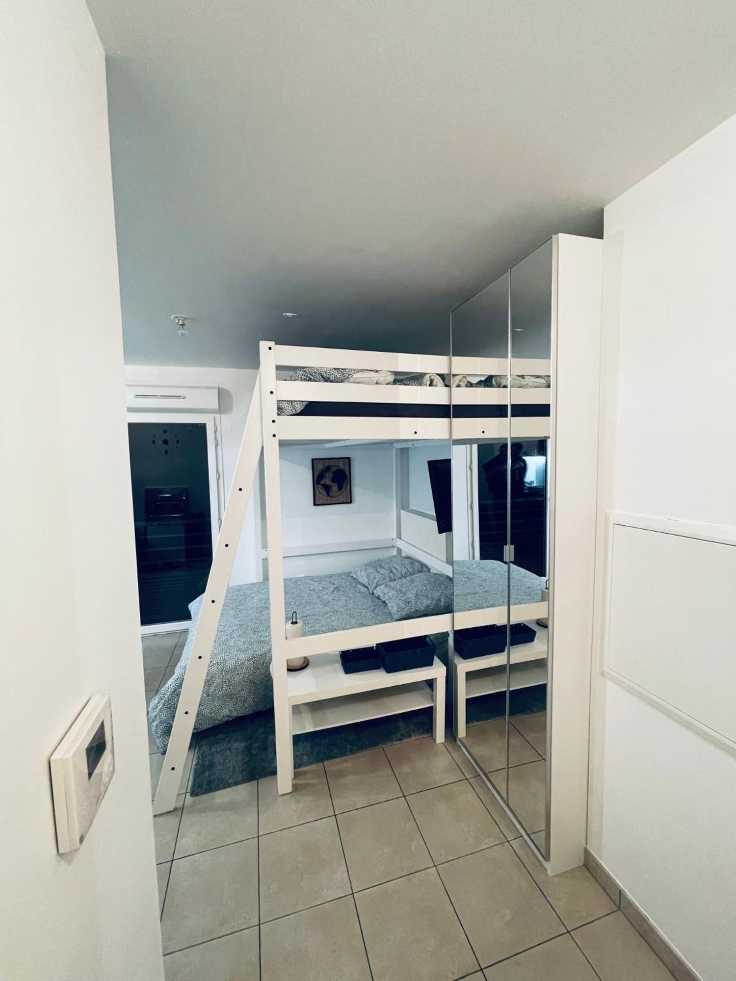 Appartement Lahcen Thorigny-sur-Marne Ngoại thất bức ảnh