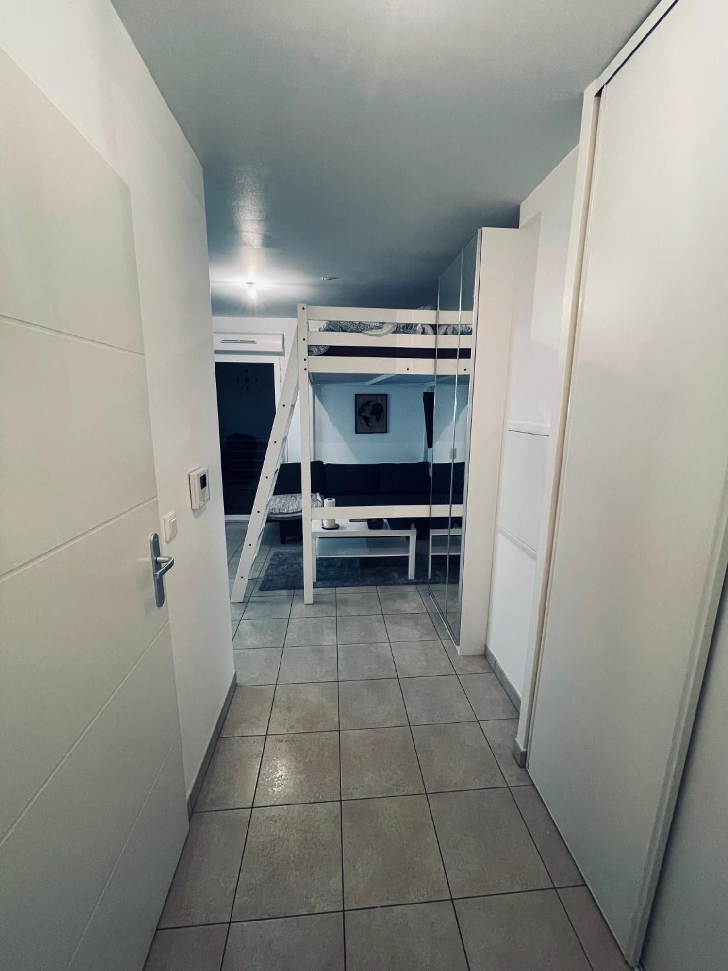 Appartement Lahcen Thorigny-sur-Marne Ngoại thất bức ảnh